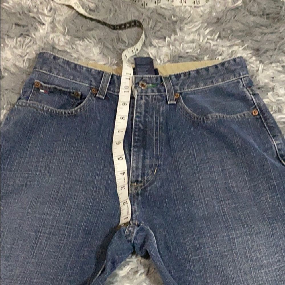 Tommy Hilfiger freedom fit jeans size 29 / 32 EUC straight leg - Picture 9 of 9